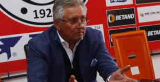 Иван Василев: С повече концентрация ще останем в елита